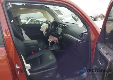 2024 Toyota 4Runner Trd Pro z USA, uszkodzony, nr VIN JTELU5JR0R6222698